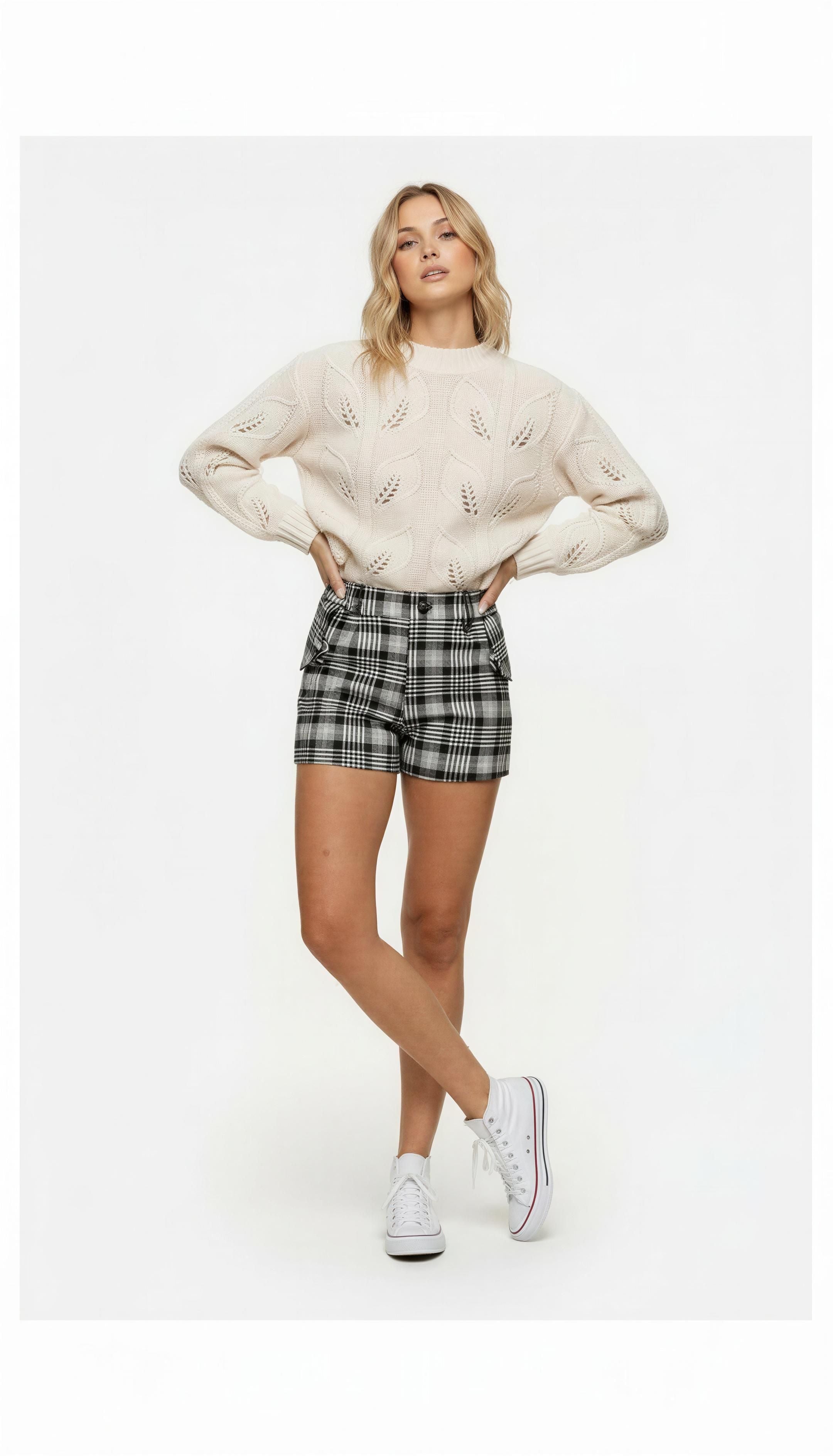 Short Cuadros Tailored Black