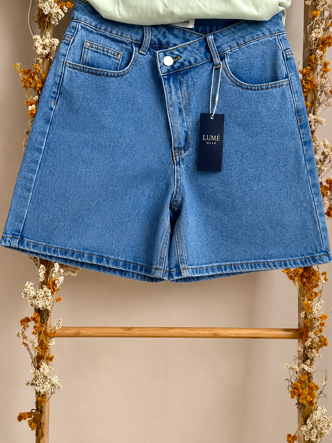 Short Denim